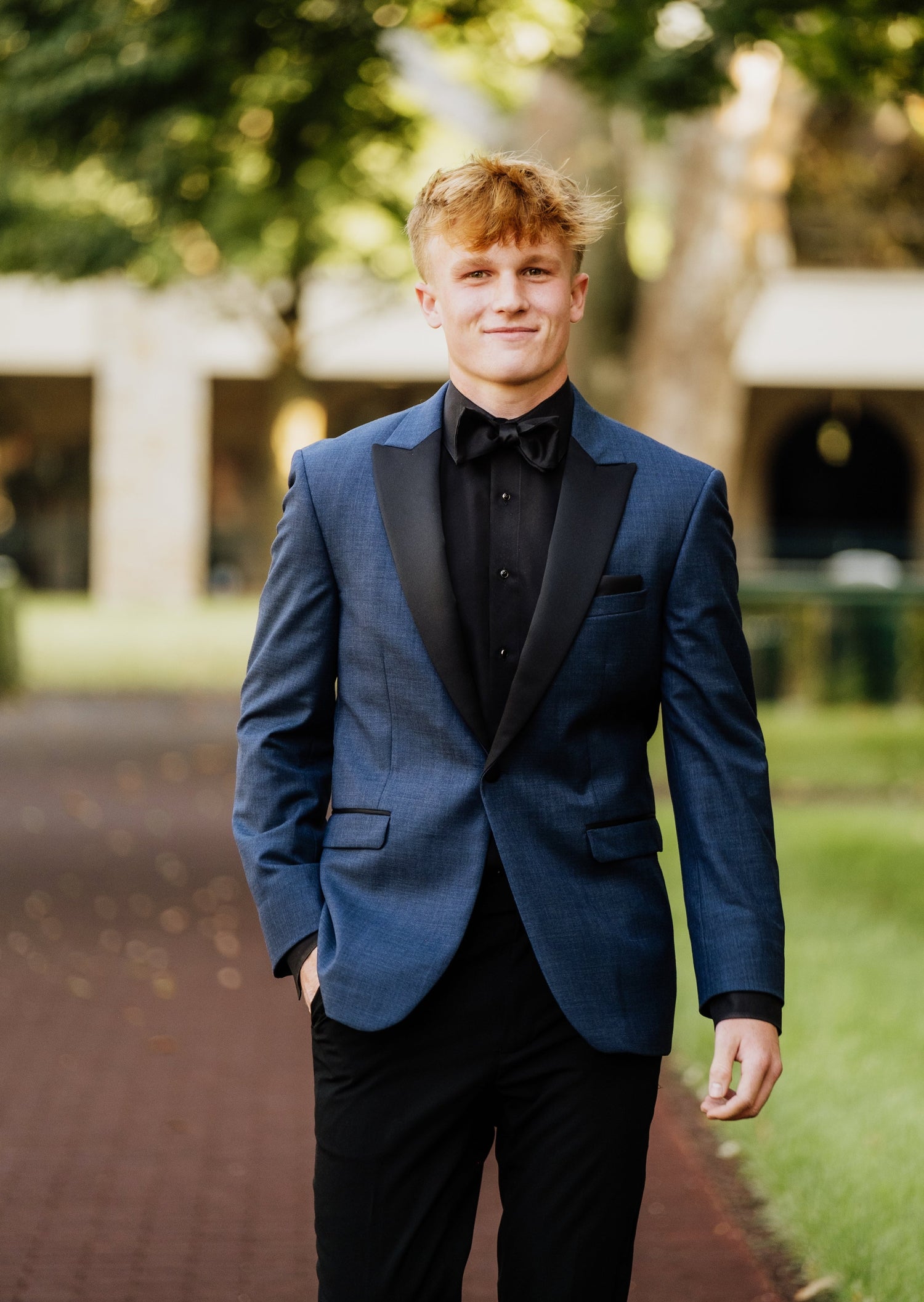 Near Me Alizeal Mens Tuxedo Bow Tie, Hanky And Cufflinks Set